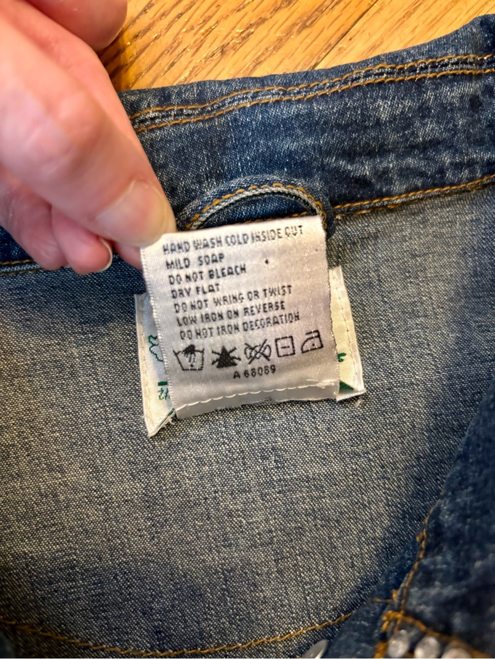 Quacker Factory XL Denim Poodle and Rhinestone Jean Jacket - Picture 5 of 13
